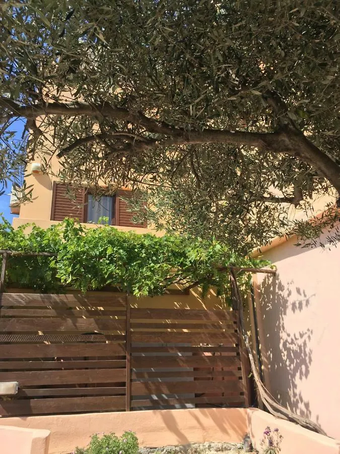 Apartamento Traditional Studio Near Airport And Beach Karteros