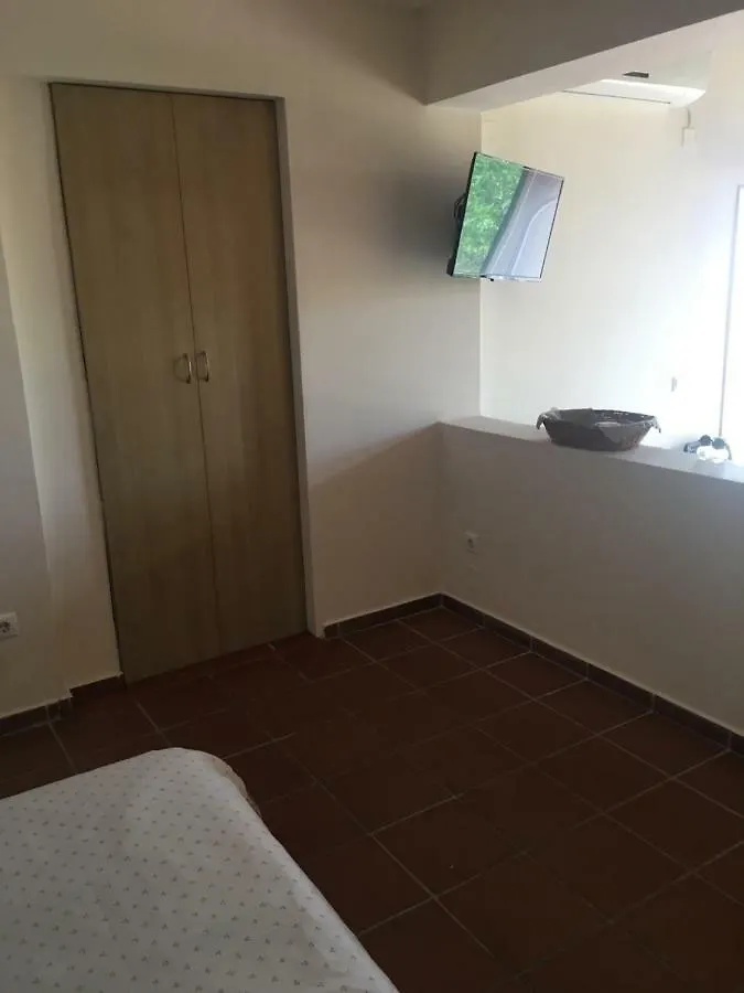 Traditional Studio Near Airport And Beach Karteros 0*,