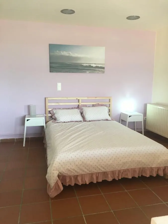Traditional Studio Near Airport And Beach Karteros Apartamento