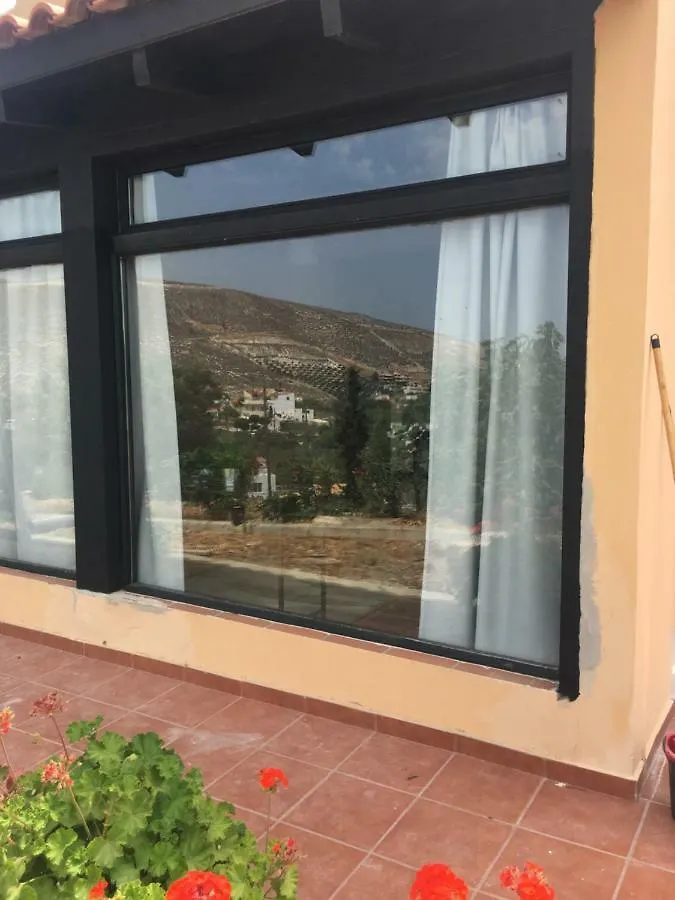 Traditional Studio Near Airport And Beach Karteros 0*,